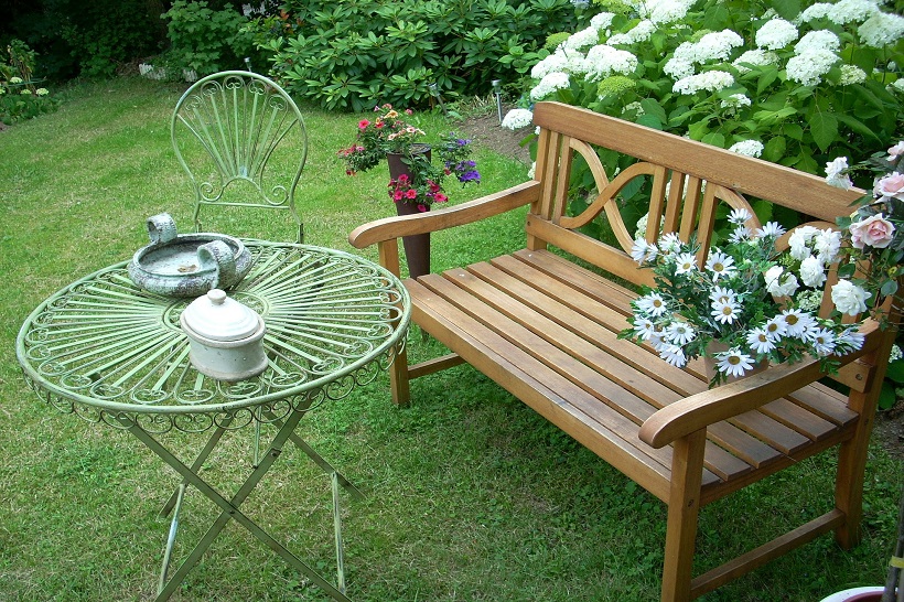 garden bench home outdoor spaces