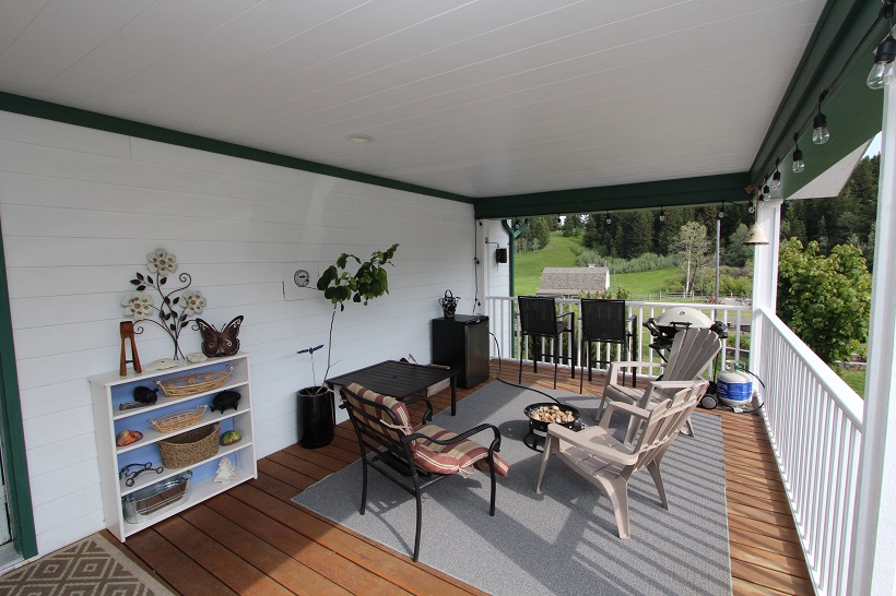 20-country-home-for-sale-sun-deck